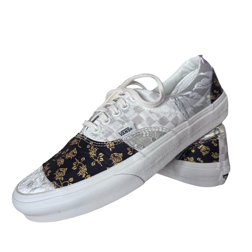 Vans Unisex Era Brocade Patchwork Slip On Sneakers White Gold Floral 8 | 9.5